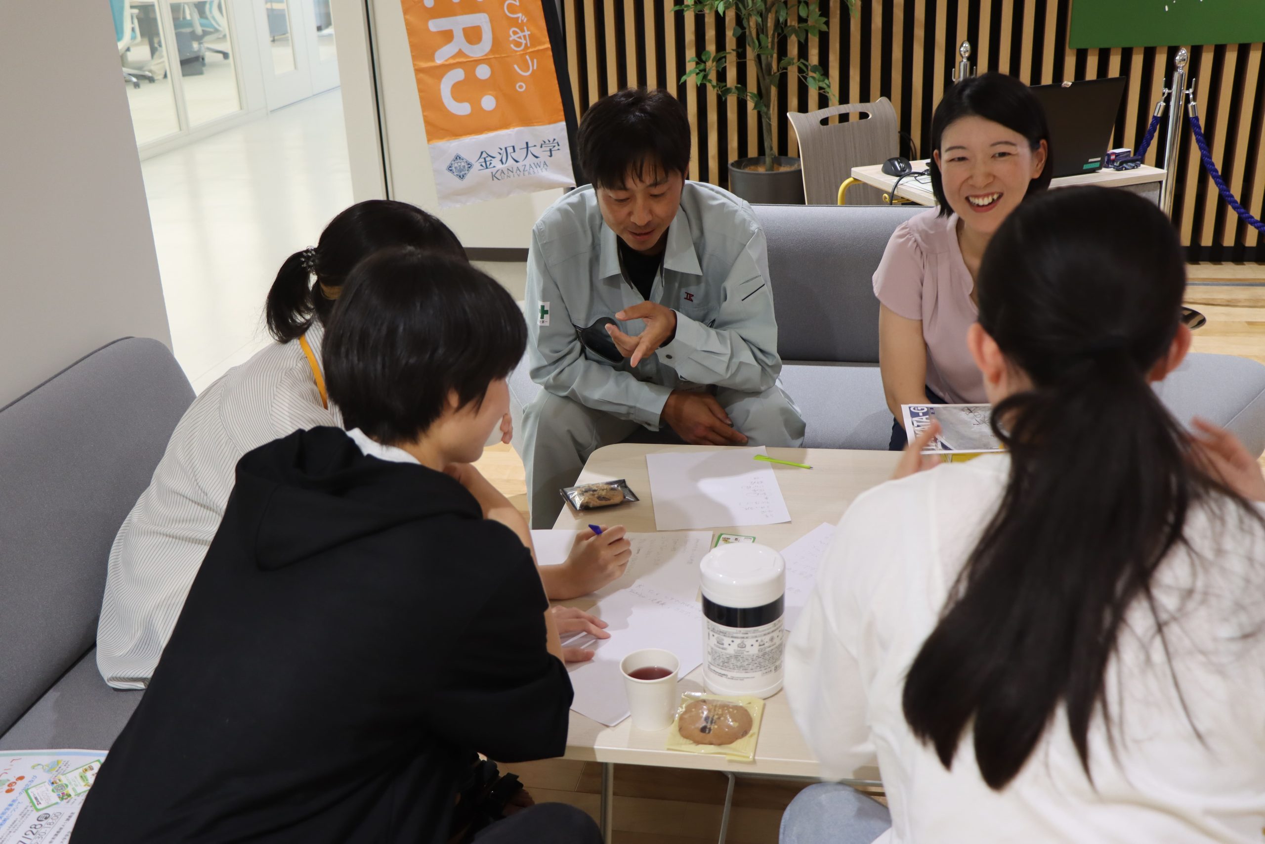 身の回りの“すきま”について雑談してみよう！髙田産業グループで働く金大OBと語る，生き方と働き方のヒント